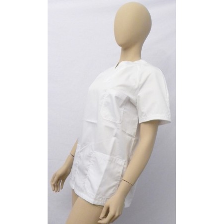 Casaca cuello pico manga ranglan